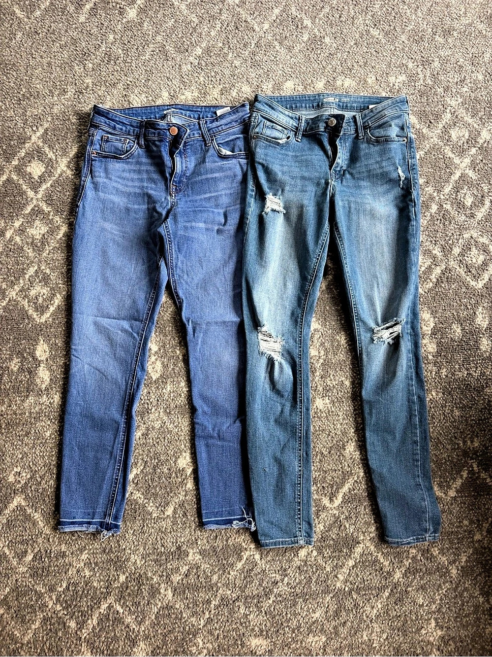 Old Navy Rockstar Super Skinny Jeans